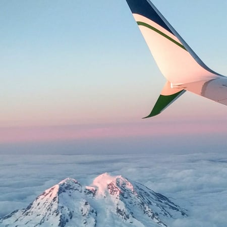 Airplane mt rainier